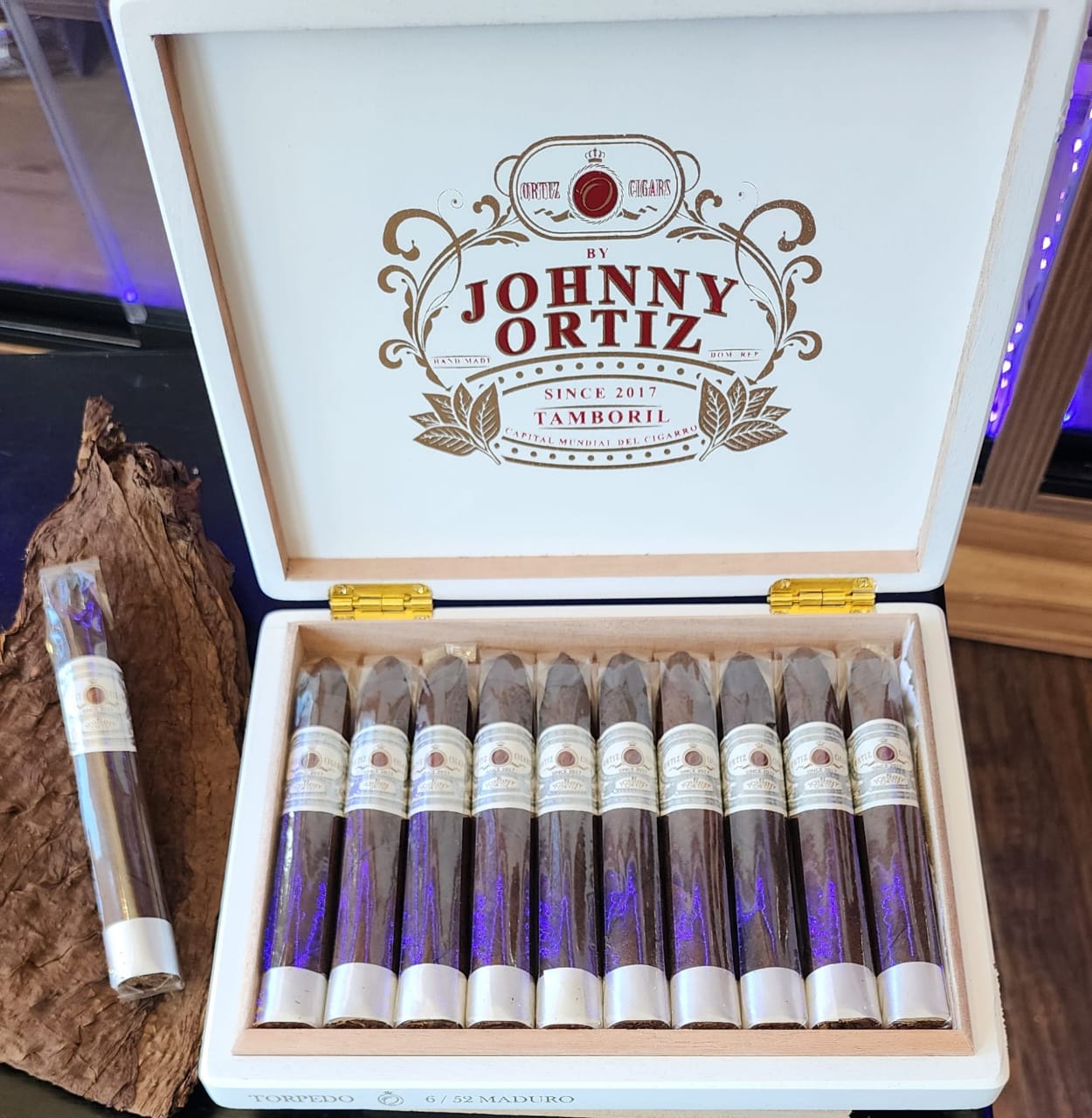 Torpedo Maduro Box of 10